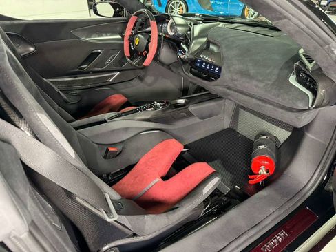 Used 2025 Ferrari SF90 Stradale XX image 20