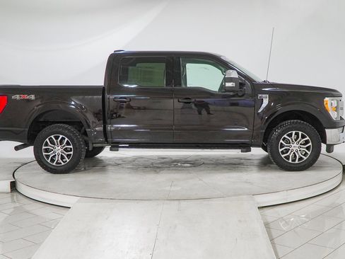 Used 2021 Ford F150 Lariat w/ Max Trailer Tow Package image 14