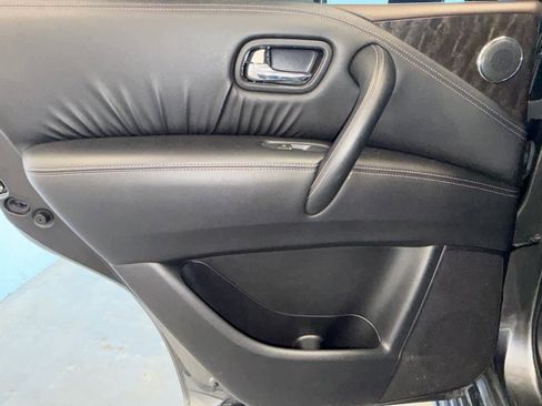 Used 2023 Nissan Armada Platinum w/ Captain's Chairs Package RWD image 32