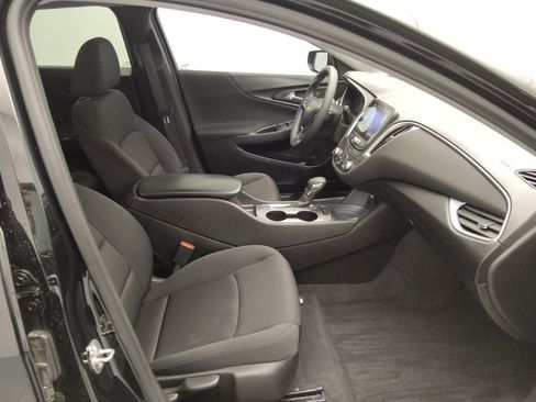 Used 2021 Chevrolet Malibu LS w/ LPO, Convenience Package 2 FWD image 21