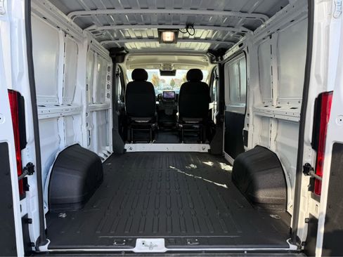 New 2026 RAM ProMaster 1500 w/ Premium Convenience Group image 9