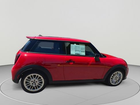 Used 2025 MINI Cooper S FWD image 2