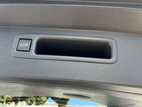 New 2026 Toyota Highlander Platinum AWD/4WD image 35