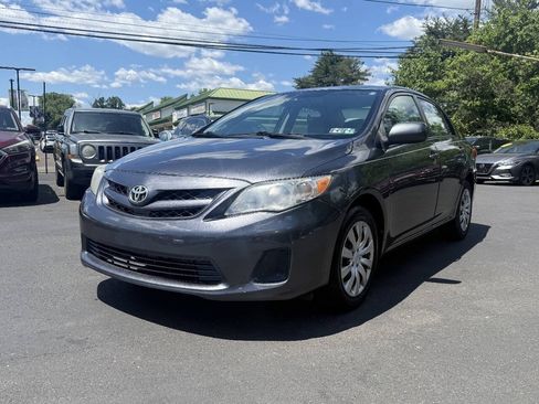 Used 2012 Toyota Corolla LE FWD image 4