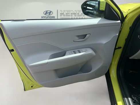 Used 2024 Hyundai Kona SEL FWD image 17