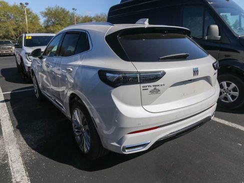 Used 2024 Buick Envision Avenir image 3