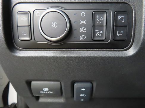 Used 2025 Ford F250 Platinum image 62