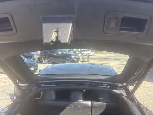 Used 2018 Tesla Model S 75D image 24