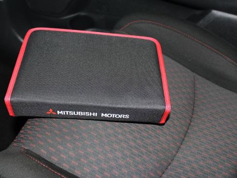 Used 2019 Mitsubishi Outlander Sport SE image 33
