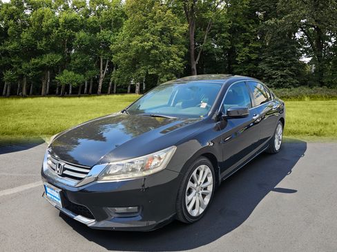 Used 2014 Honda Accord Touring image 39