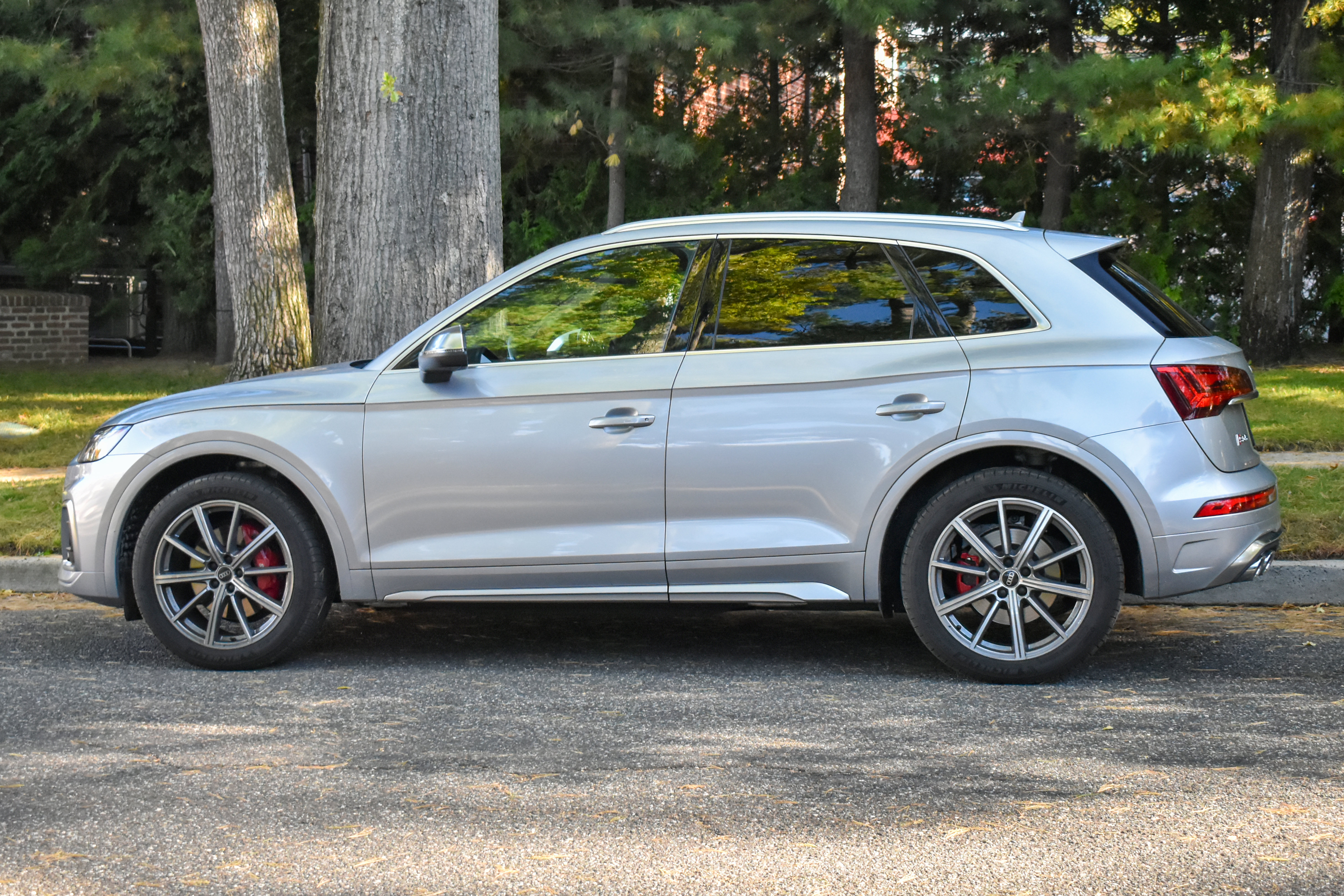 Used 2021 Audi SQ5 Premium Plus w/ Premium Plus Package AWD/4WD image 6