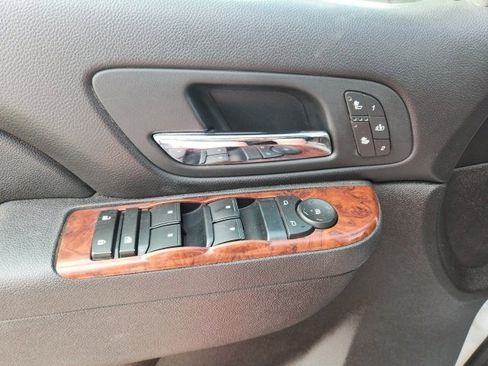 Used 2011 Chevrolet Silverado 2500 LTZ w/ LTZ Plus Package image 14