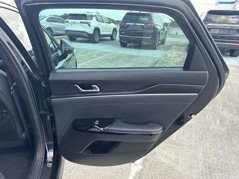 Used 2023 Kia K5 GT FWD image 15