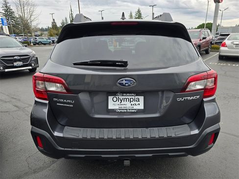 Used 2018 Subaru Outback 2.5i Limited w/ Popular Package #2 image 5