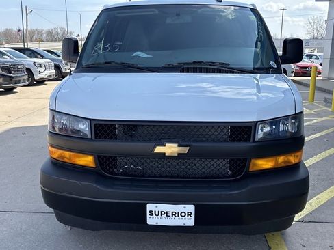 New 2025 Chevrolet Express 2500 image 13