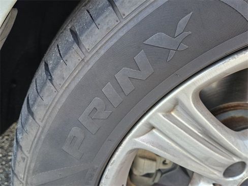 Used 2014 BMW 320i Sedan image 10