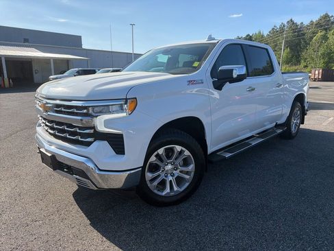 Used 2024 Chevrolet Silverado 1500 LTZ AWD/4WD image 1