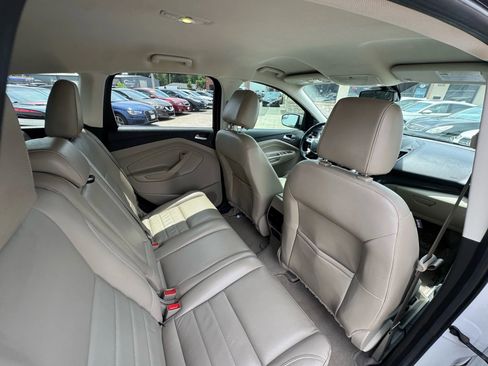 Used 2016 Ford Escape Titanium image 25