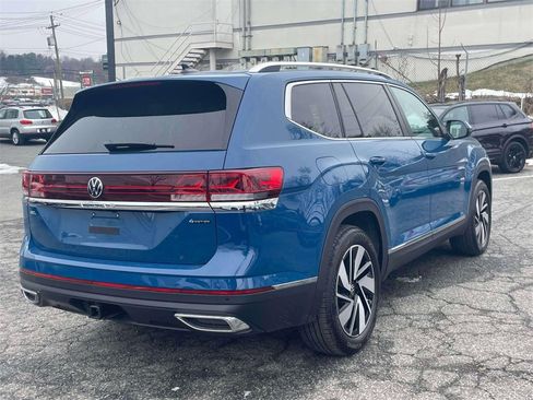 New 2025 Volkswagen Atlas SEL image 6