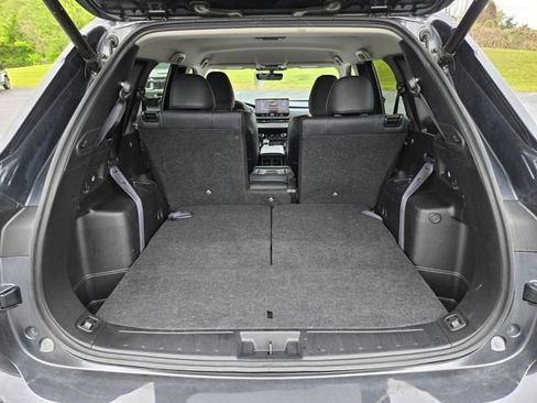Used 2025 Mitsubishi Outlander SE AWD/4WD image 15