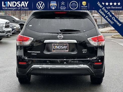 Used 2014 Nissan Pathfinder SV image 6