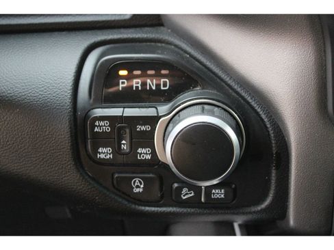 Used 2020 RAM 1500 Big Horn image 12