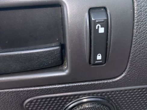 Used 2012 Ford Mustang GT image 14