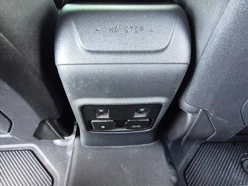 Used 2023 Ford Bronco Black Diamond AWD/4WD image 16