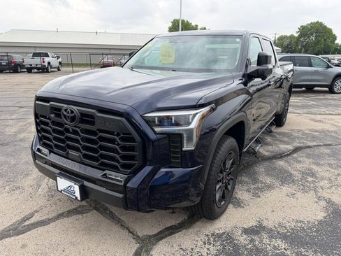 Used 2024 Toyota Tundra Limited w/ TRD Off-Road Package AWD/4WD image 4