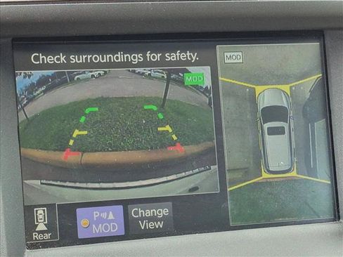 Used 2020 INFINITI QX60 Luxe w/ Essential Package FWD image 7