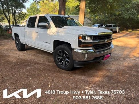 Used 2017 Chevrolet Silverado 1500 LT w/ LT Fleet Convenience Package AWD/4WD image 1