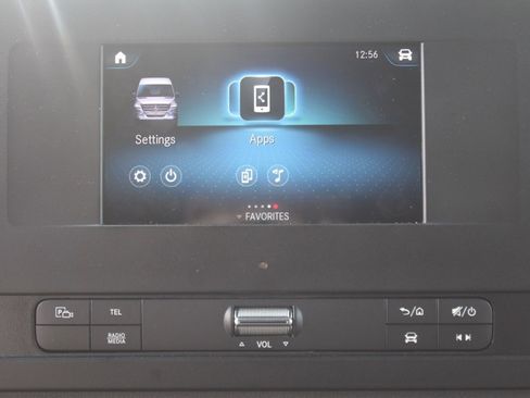 Used 2024 Mercedes-Benz Sprinter 2500 image 35