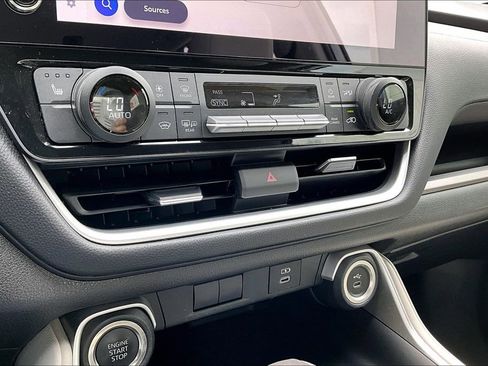 Certified 2025 Toyota Grand Highlander FWD image 14