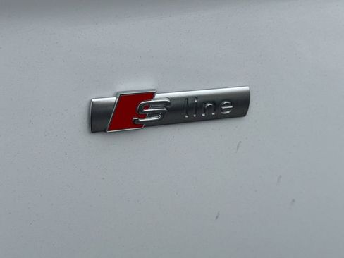 Used 2024 Audi Q5 2.0T Premium Plus AWD/4WD image 2