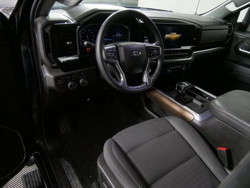 Used 2023 Chevrolet Silverado 1500 RST w/ Max Trailering Package image 10