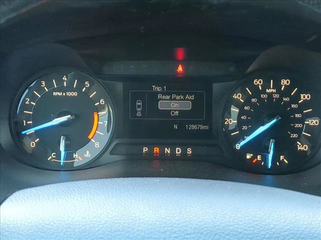Used 2017 Ford Explorer XLT FWD image 11