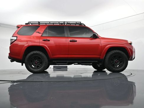 Used 2023 Toyota 4Runner TRD Off-Road Premium w/ Moonroof Package AWD/4WD image 38