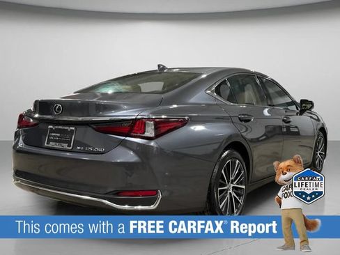 Used 2024 Lexus ES 250 w/ Premium Package AWD/4WD image 3