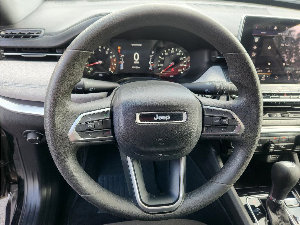 Used 2024 Jeep Compass Sport AWD/4WD image 23