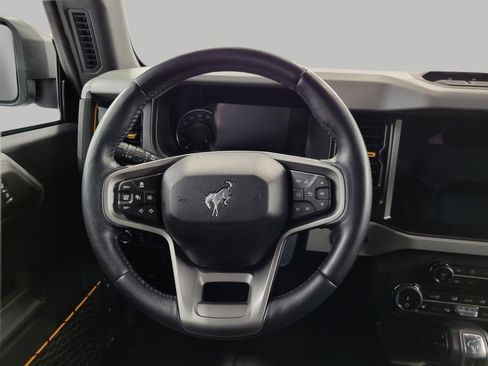 Used 2022 Ford Bronco Badlands AWD/4WD image 5
