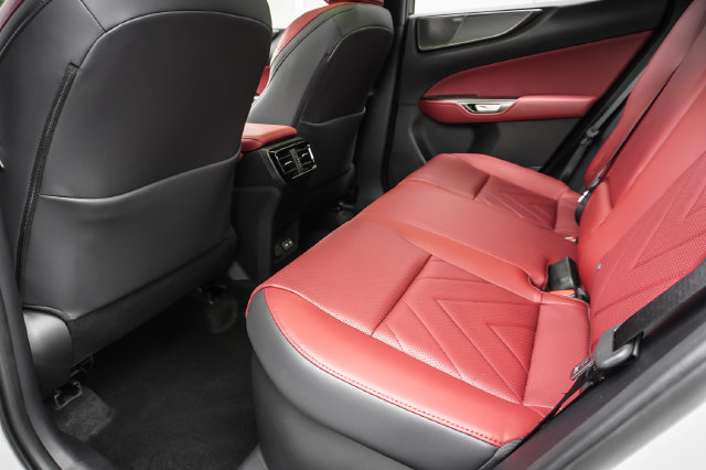 Used 2026 Lexus NX 450h+ AWD w/ Luxury Package image 21