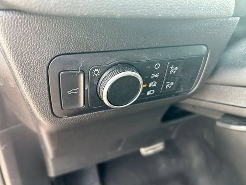 Used 2024 Ford Escape ST-Line w/ Tech Pack #1 AWD/4WD image 19