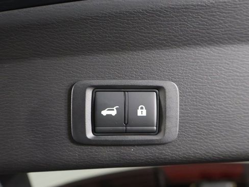 New 2025 Mitsubishi Outlander SEL image 25