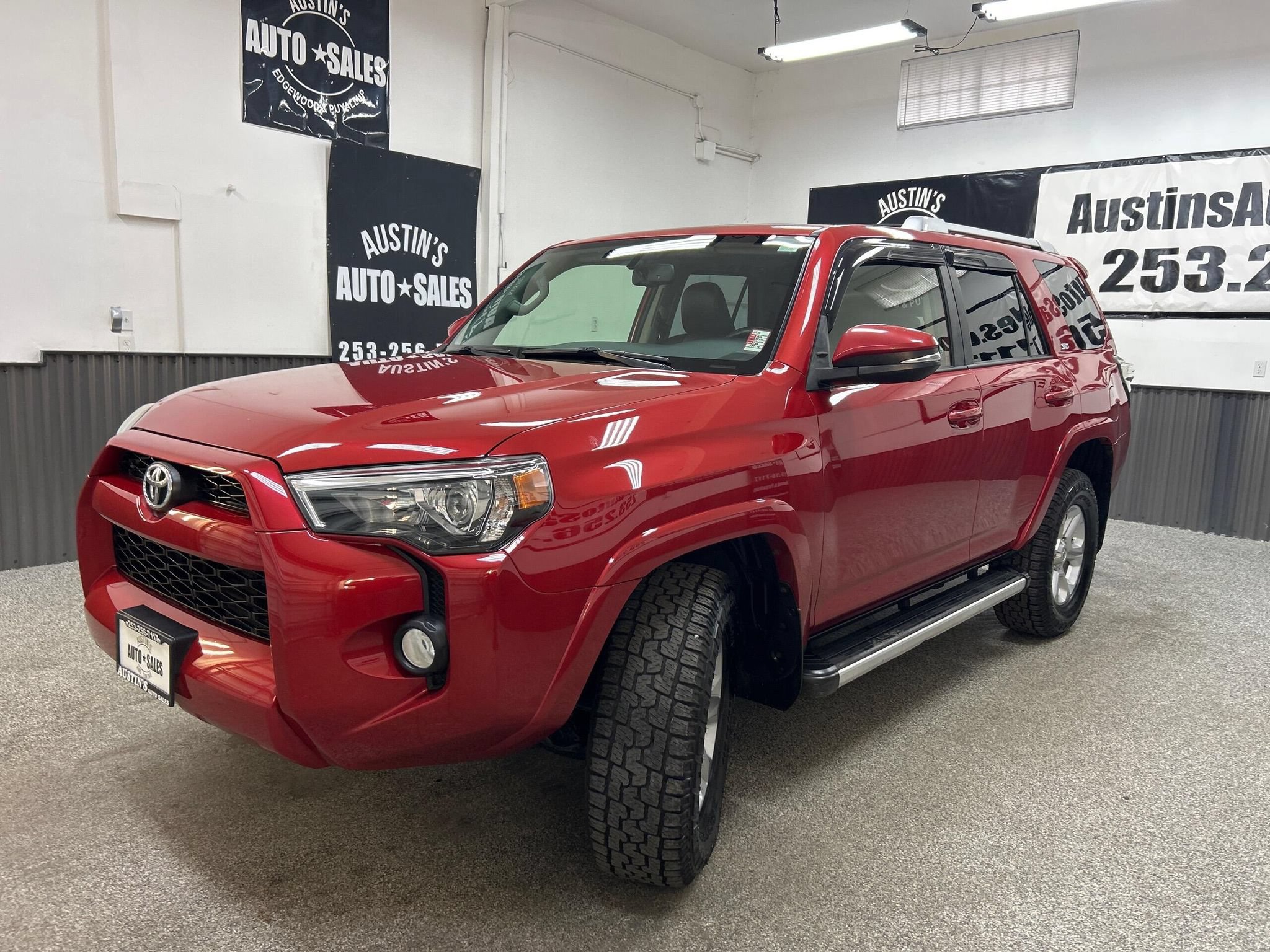 Used 2016 Toyota 4Runner SR5 Premium AWD/4WD image 3