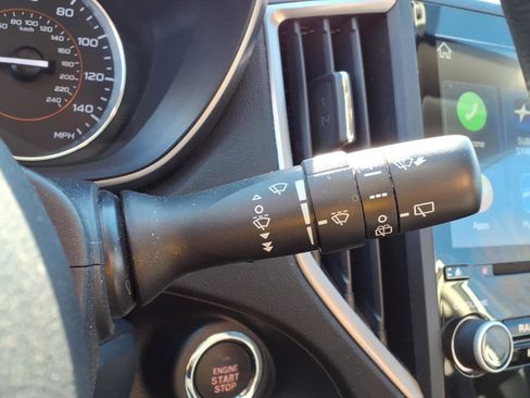 Used 2023 Subaru Crosstrek 2.5i Limited w/ Moonroof Package image 20