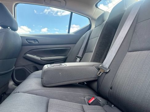 Certified 2025 Nissan Altima 2.5 SV FWD image 32