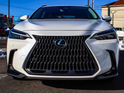 Used 2022 Lexus NX 350 AWD image 2