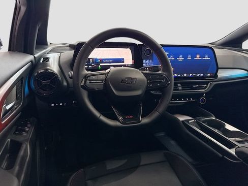 New 2025 Chevrolet Equinox EV RS w/ Convenience Package II image 23