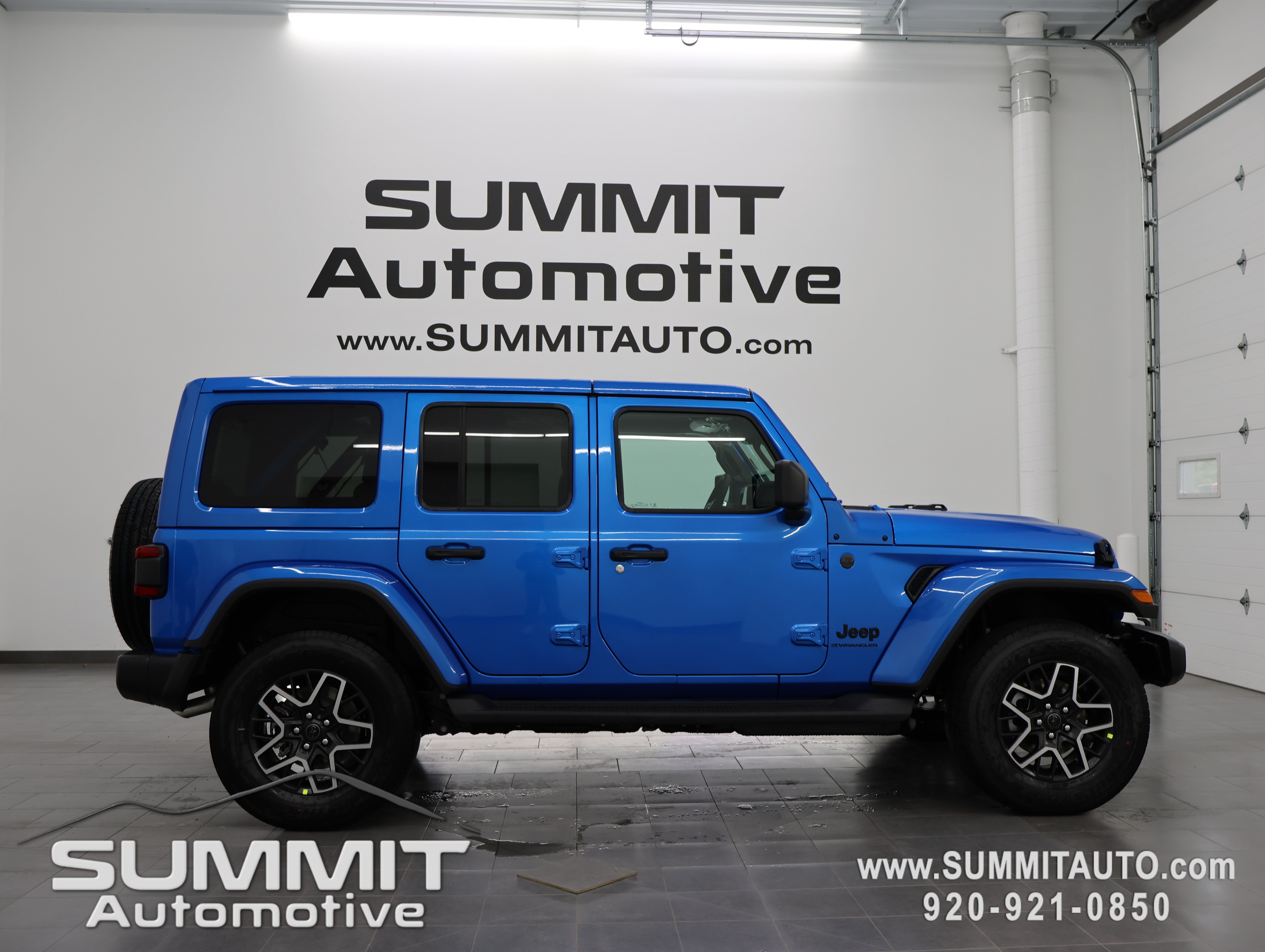 New 2027 Jeep Wrangler Unlimited Sahara AWD/4WD 360° Tour