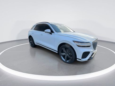 Used 2025 Genesis GV70 3.5T Sport w/ Sport Advanced Package image 13